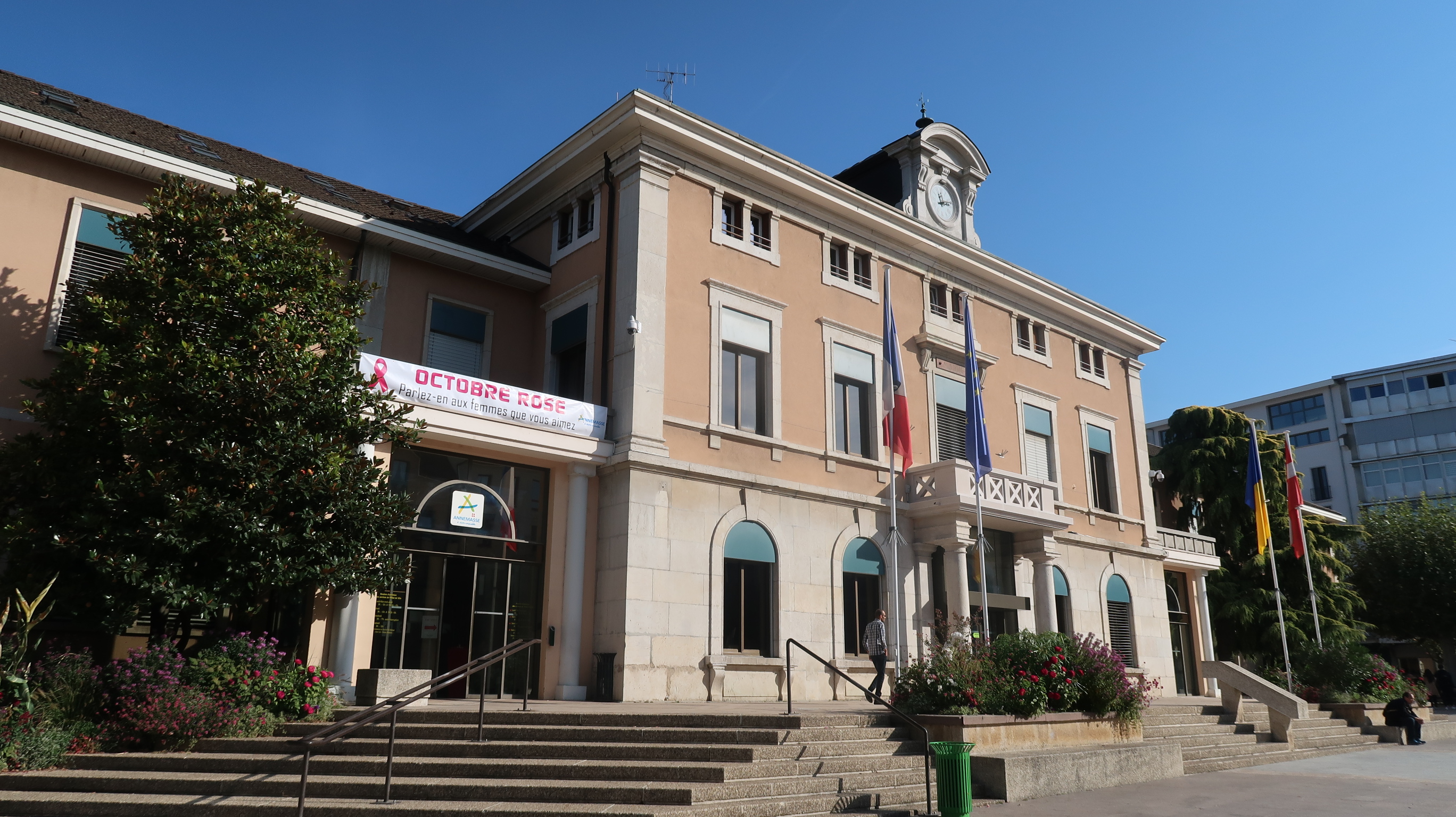 Centre De Vaccination Martin Luther King Annemasse Santé - Annemasse